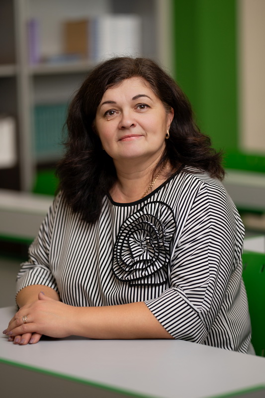 Комарова Наталья Евгеньевна.
